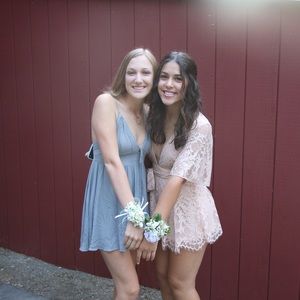 Meet your Posher, Lily